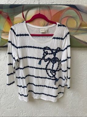 Zenergy by Chico’s White & Navy Striped 3/4 Sleeve Tee with Rope Motif